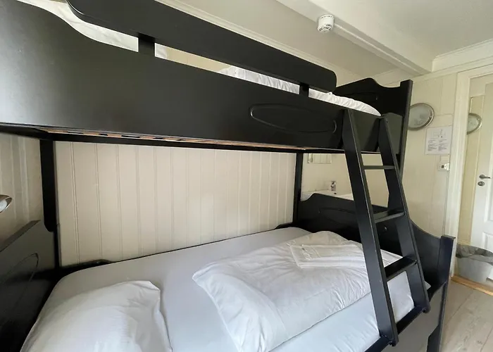 Hotel Jondal Bed & Breakfast 3*