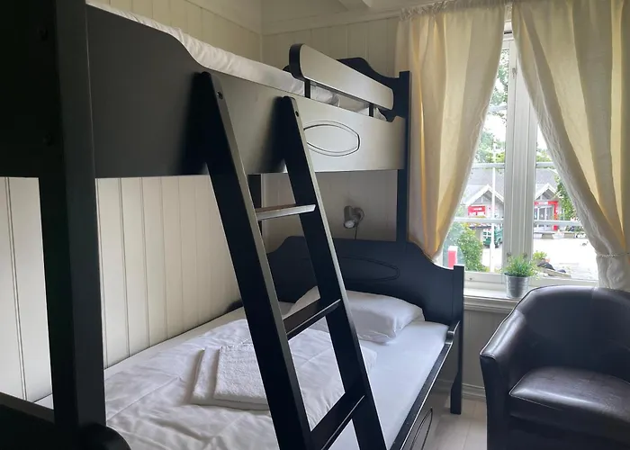 Hotel Jondal Bed & Breakfast 3*