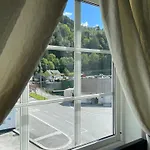 Hotel Jondal B&B 욘달