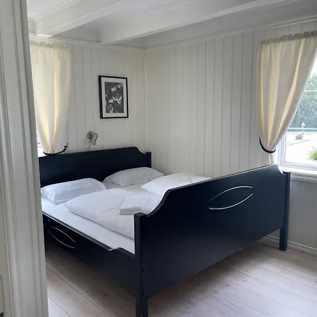 Jondal Hotel 3*